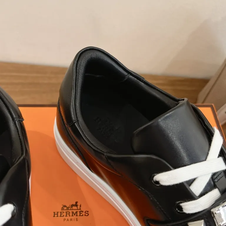 Hermes Shoe 